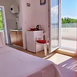 In 41523 * 德拉马利