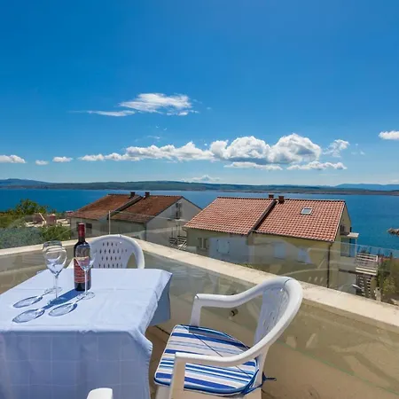 In 41523 Apartment Dramalj